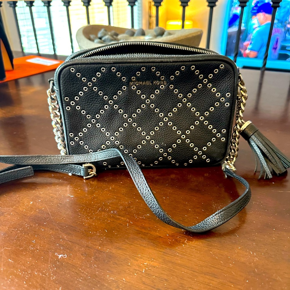 Micheal Kors small crossbody bag